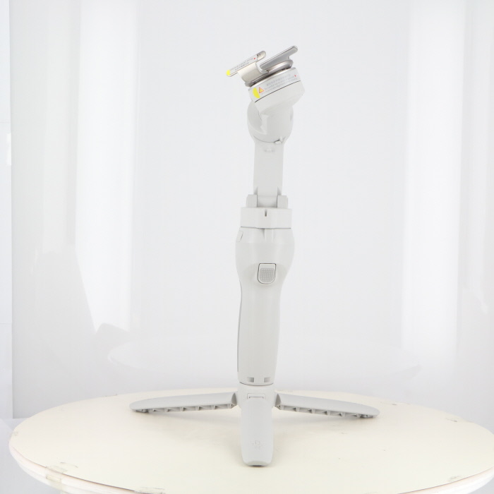 【中古】(DJI) DJI OM4 スマートフオンヨウジンバル
