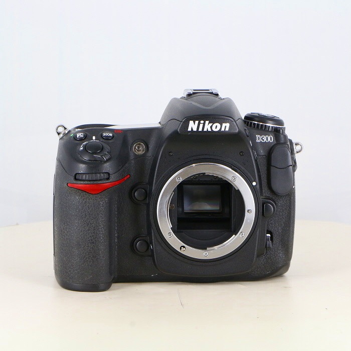 【中古】(ニコン) Nikon D300 ボデイ