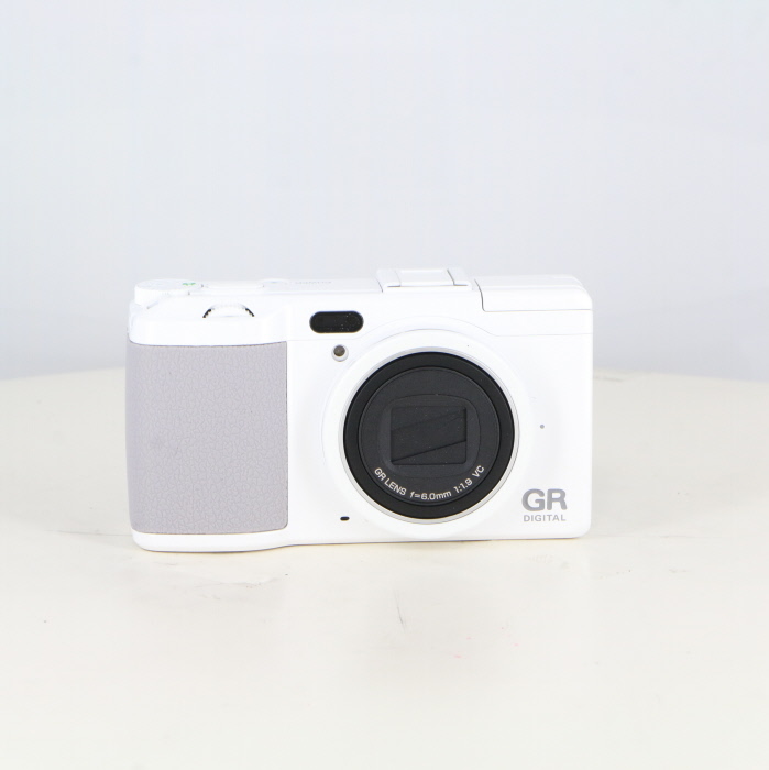 【中古】(リコー) RICOH GR DIGITAL IV ホワイトエディション