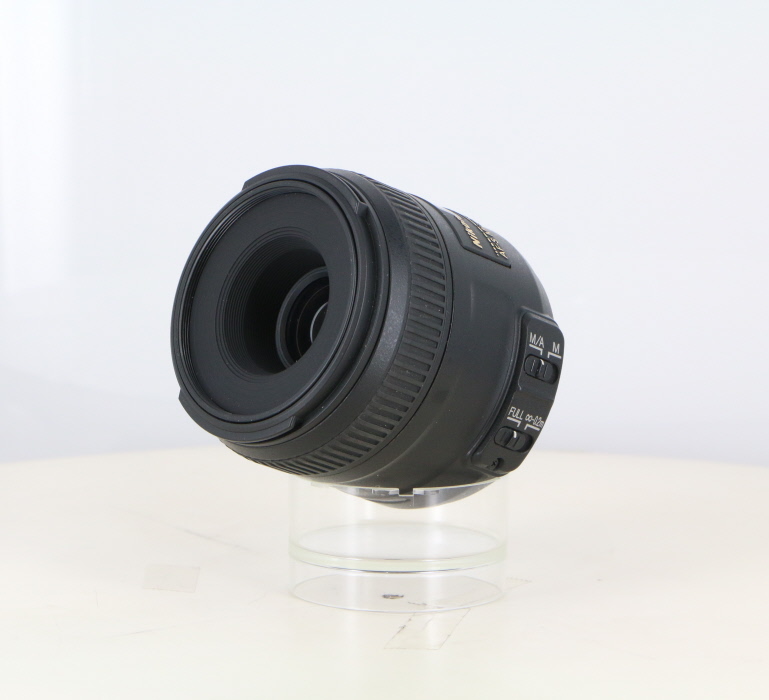 �y���Áz(�j�R��) Nikon AF-S DX �}�C�N�� 40/2.8G
