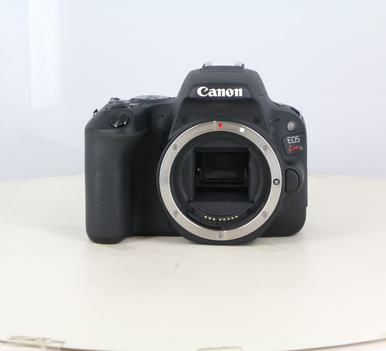 �y���Áz(�L���m��) Canon EOS KISS X9 �{�f�B �u���b�N