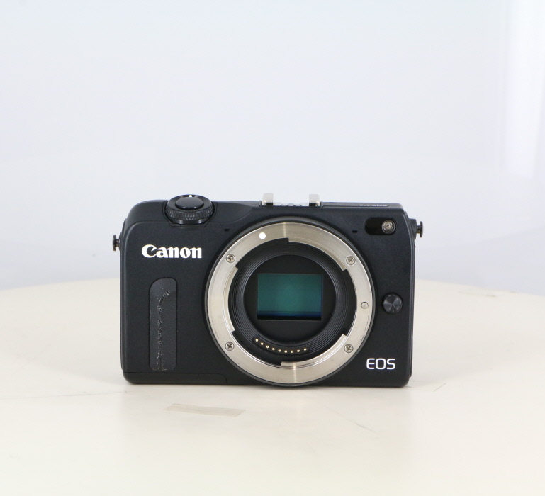 �y���Áz(�L���m��) Canon EOS M2 �{�f�B �u���b�N