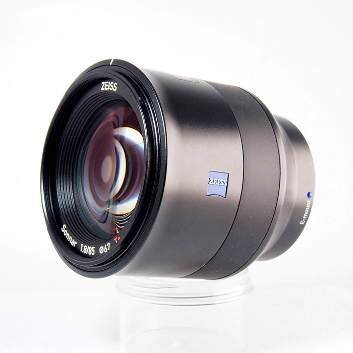 �y���Áz(�c�A�C�X) ZEISS  BATIS 1.8/85 E-MOUNT