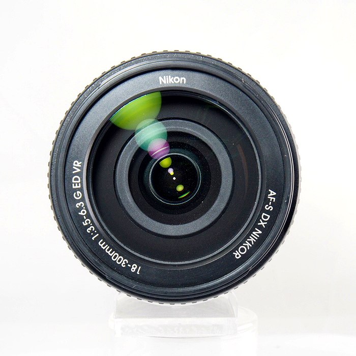 【中古】(ニコン) Nikon AF-S DX 18-300/3.5-6.3G ED VR