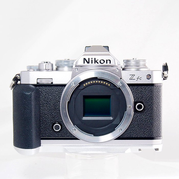 【中古】(ニコン) Nikon Z FC ボデイ シルバー