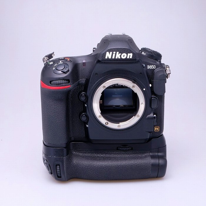 【中古】(ニコン) Nikon D850+バッテリーパックMB-D18