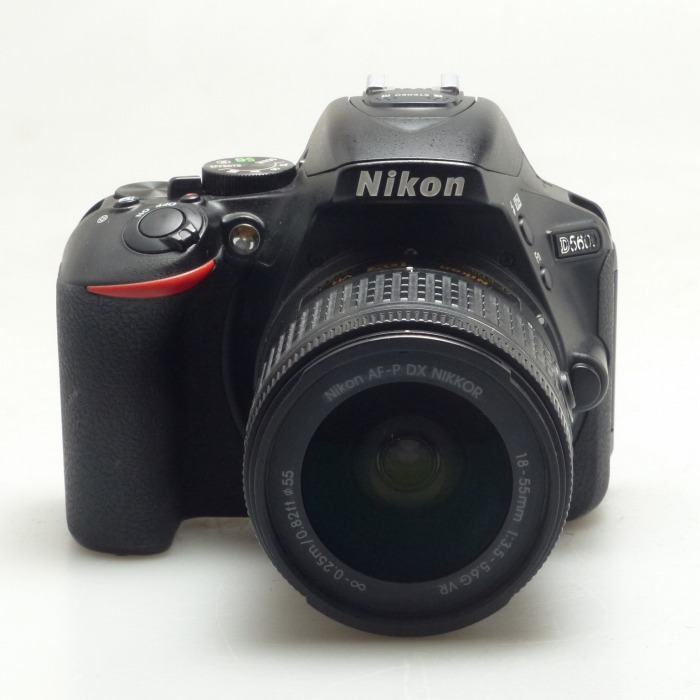 yÁz(jR) Nikon D5600 18-55VR YLcg