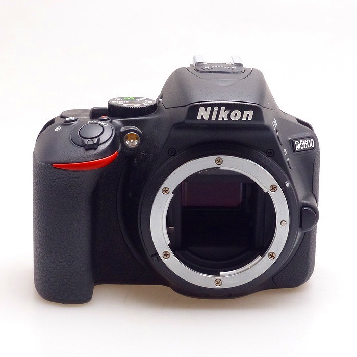 【中古】(ニコン) Nikon D5600 ボデイ