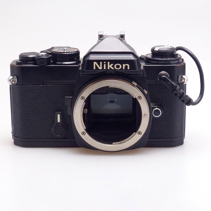 【中古】(ニコン) Nikon FE ブラック (MF-12データバック)