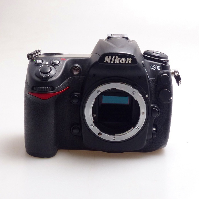 【中古】(ニコン) Nikon D300 ボデイ