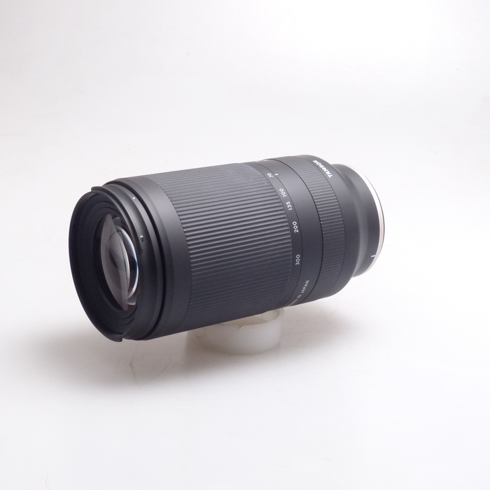 【中古】(タムロン) TAMRON 70-300/F4.5-6.3 DiIII RXD A047 ソニーEマウント