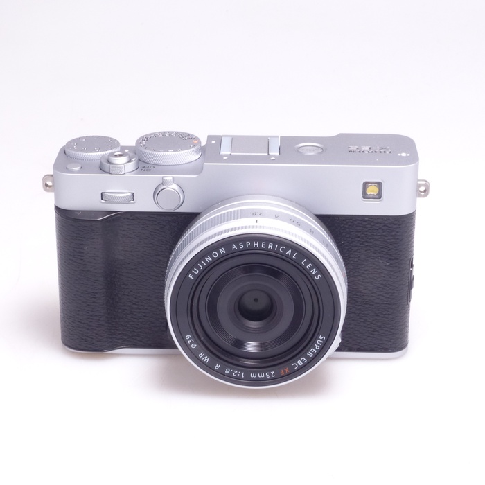 【中古】(フジフイルム) FUJIFILM X-E5 XF23/F2.8 R WR レンズキット シルバー