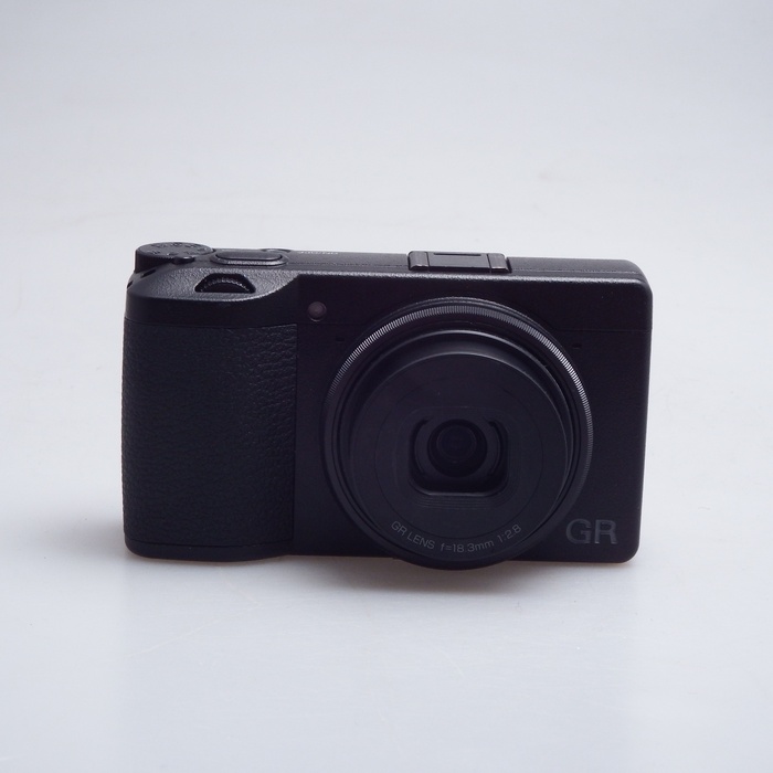 �y���Áz(���R�[) RICOH GR III