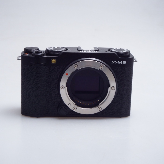 【中古】(フジフイルム) FUJIFILM X-M5 ブラック