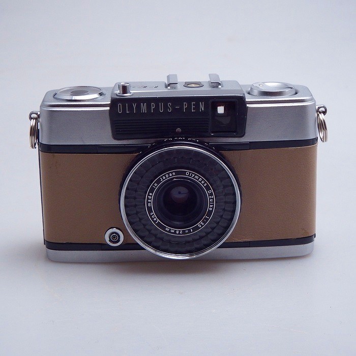 �y���Áz(�I�����p�X) OLYMPUS PEN EE-2 �x�[�W���v���փG�i