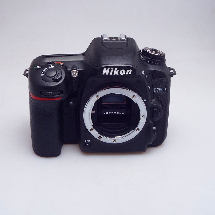 【中古】(ニコン) Nikon D7500 ボディ