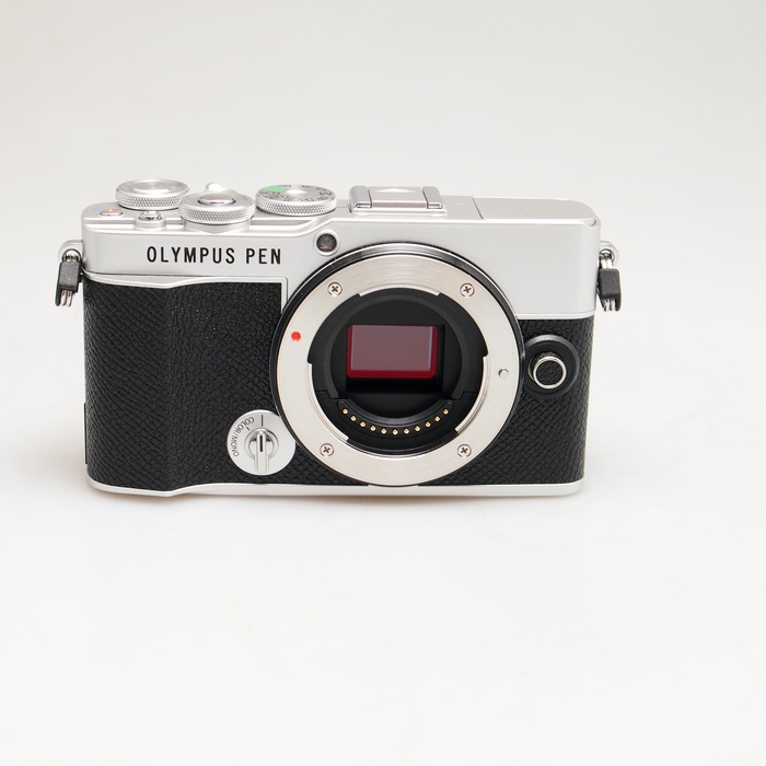 【中古】(オリンパス) OLYMPUS E-P7 シルバー