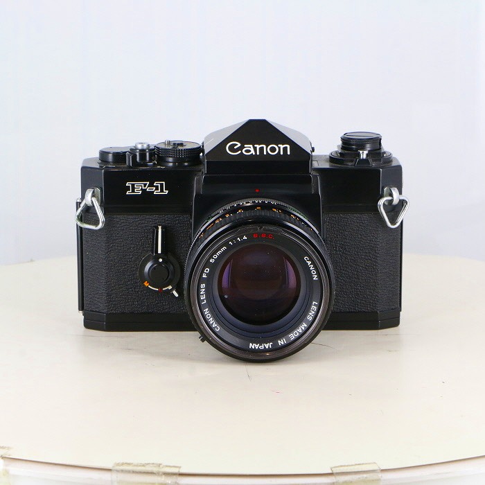 yÁz(Lm) Canon F-1+FD50/1.4