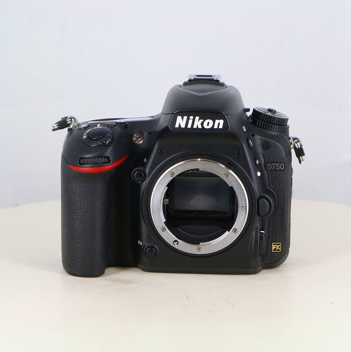 【中古】(ニコン) Nikon D750 ボディ