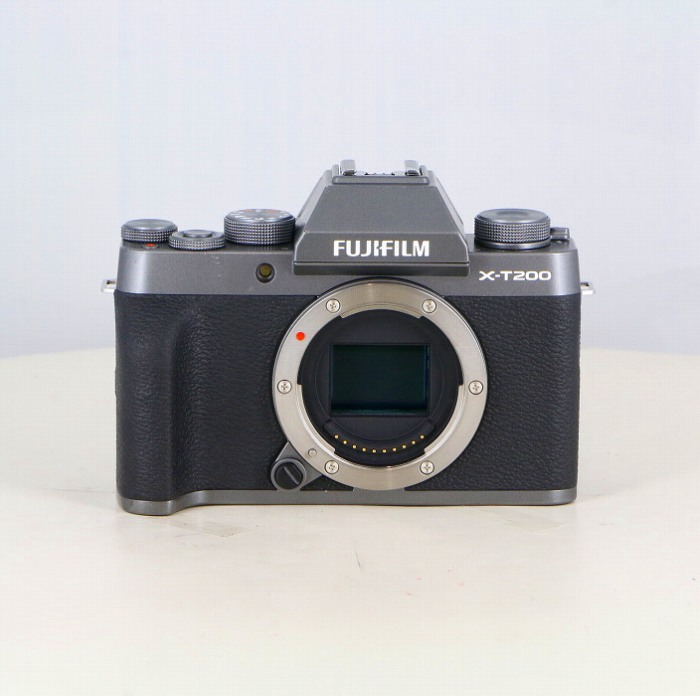 �y���Áz(�t�W�t�C����) FUJIFILM X-T200 �_�[�N�V���o�[ �{�f�B