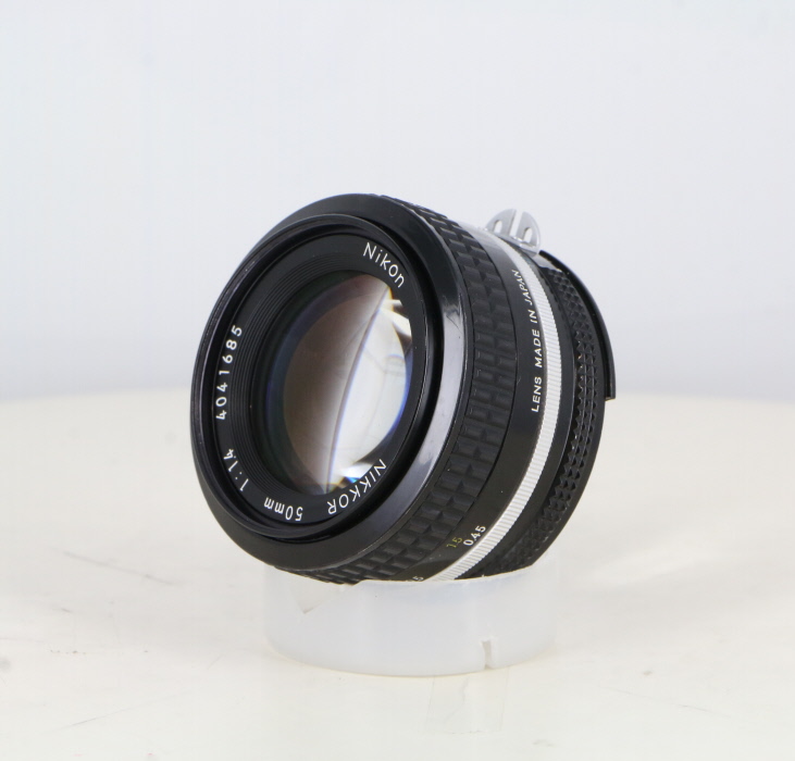 �y���Áz(�j�R��) Nikon Ai 50/1.4