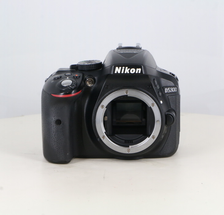 【中古】(ニコン) Nikon D5300 ボディ ブラック