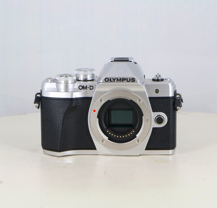 �y���Áz(�I�����p�X) OLYMPUS OM-D E-M10 MARK3 �{�f�B �V���o�[