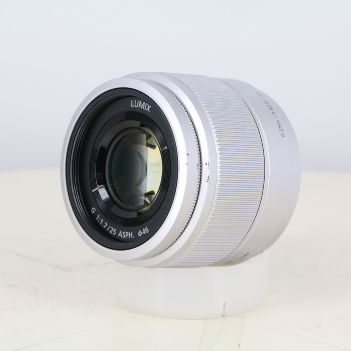 �y���Áz(�p�i�\�j�b�N) Panasonic G25/1.7 ASPH �V���o�[ (H-H025)
