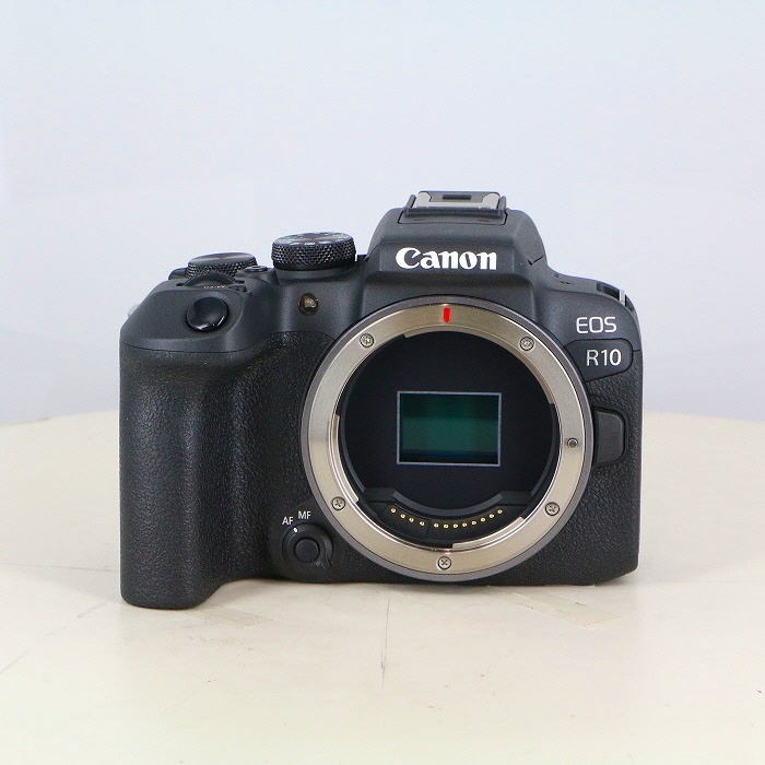 �y���Áz(�L���m��) Canon EOS R10 �{�f�C