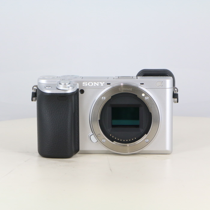 【中古】(ソニー) SONY α6400 ILCE-6400 ボディ シルバー