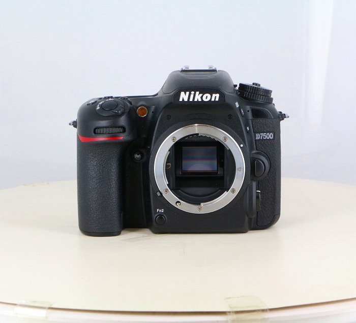 �y���Áz(�j�R��) Nikon D7500 �{�f�C