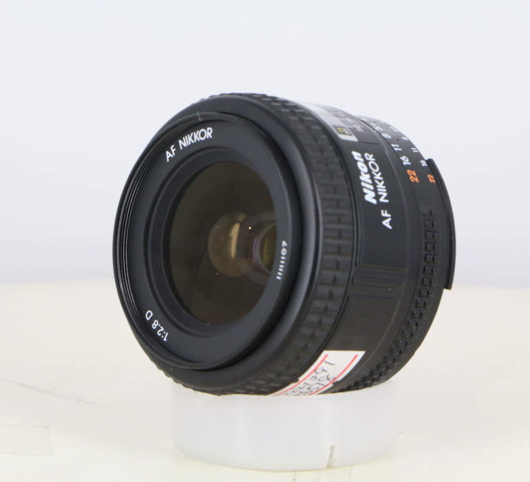 �y���Áz(�j�R��) Nikon AF 28/2.8D