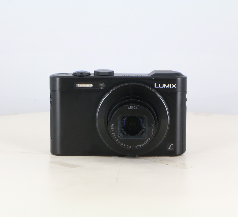 �y���Áz(�p�i�\�j�b�N) Panasonic DMC-LF1