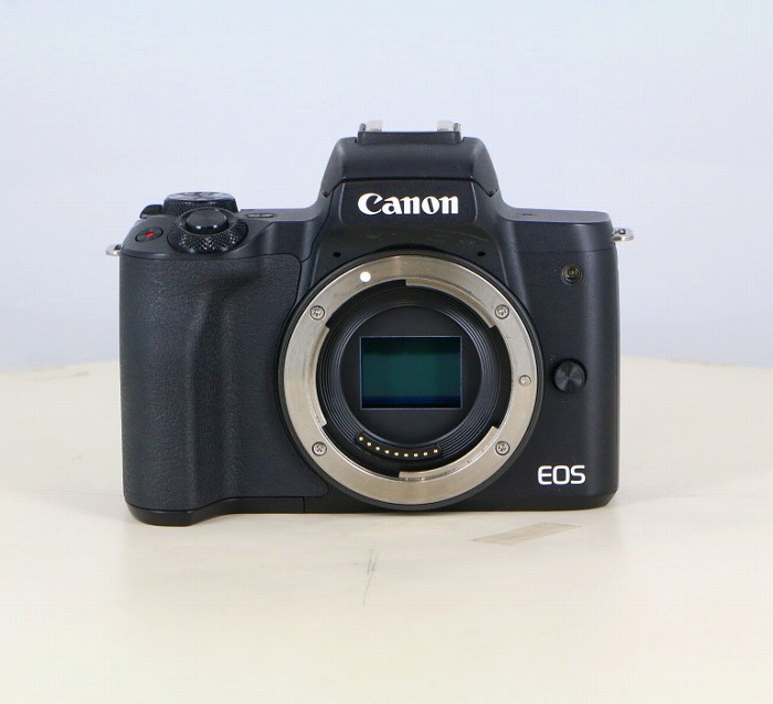 【中古】(キヤノン) Canon EOS KISS M50 ボディ ブラック(KISS M 海外モデル)