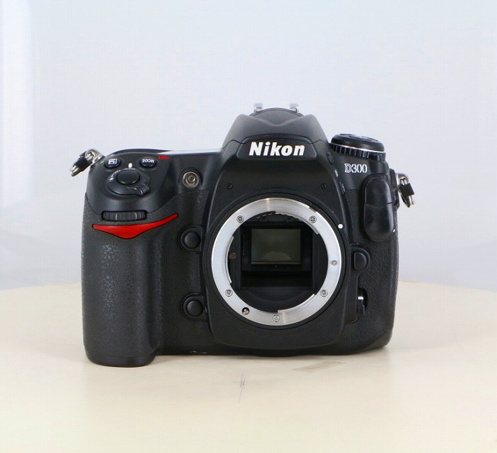 【中古】(ニコン) Nikon D300 ボディ