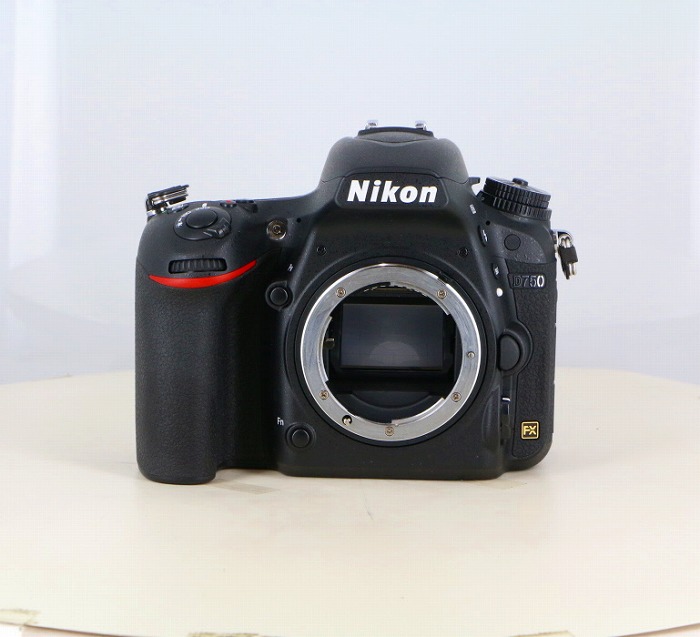 【中古】(ニコン) Nikon D750 ボデイ