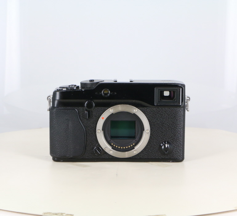 �y���Áz(�t�W�t�C����) FUJIFILM X-PRO1 �u���b�N �{�f�B
