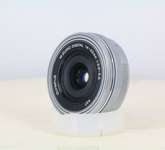 【中古】(オリンパス) OLYMPUS MズイコーデジタルED14-42/3.5-5.6 EZ シルバー