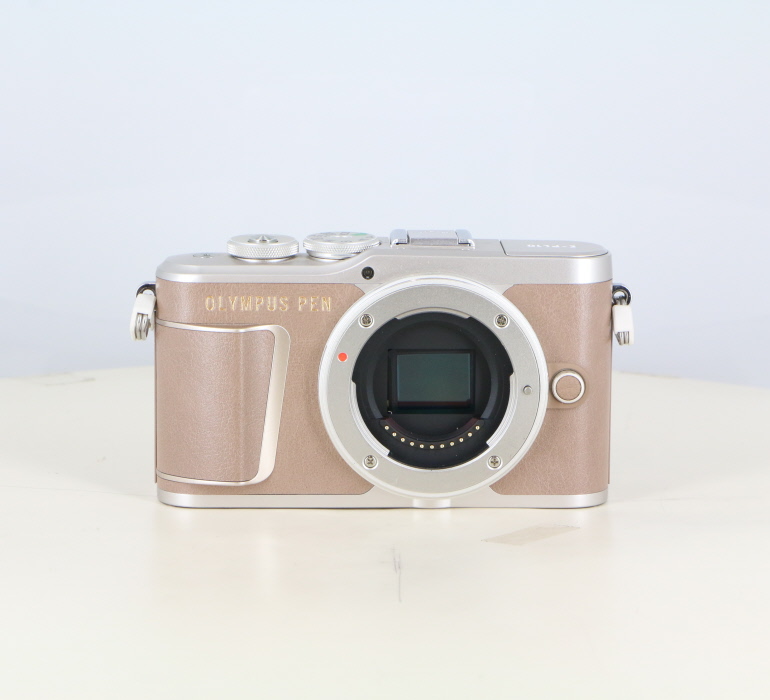 【中古】(オリンパス) OLYMPUS E-PL10 ボディ ブラウン