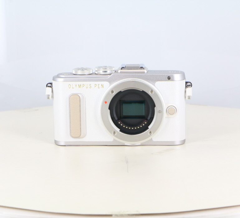 【中古】(オリンパス) OLYMPUS E-PL8 ボディ ホワイト