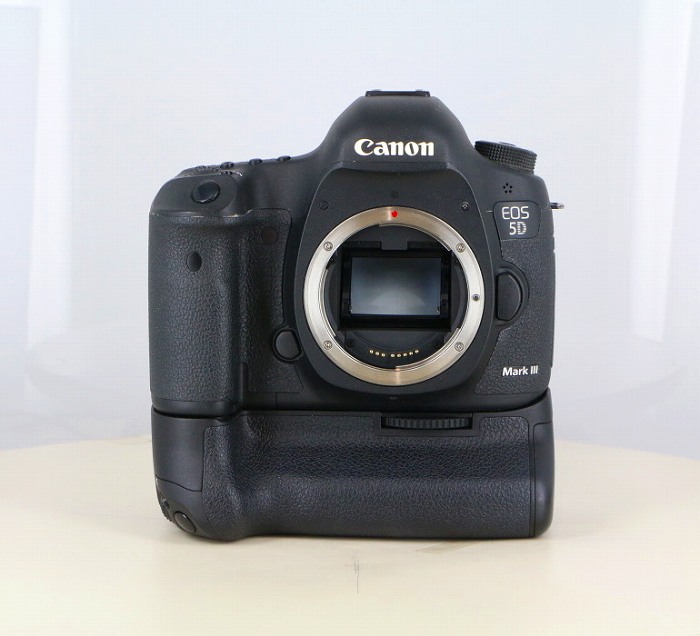 【中古】(キヤノン) Canon EOS5DMarkIII+グリップBG-E11