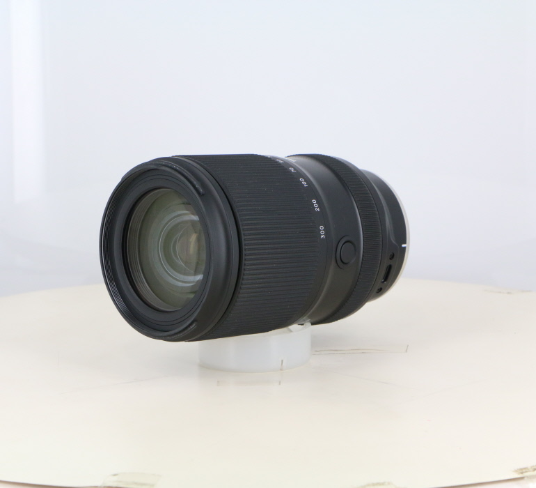 �y���Áz(�^������) TAMRON AF28-300/4-7.1 DiIII VC VXD A074�\�j�[E�}�E���g