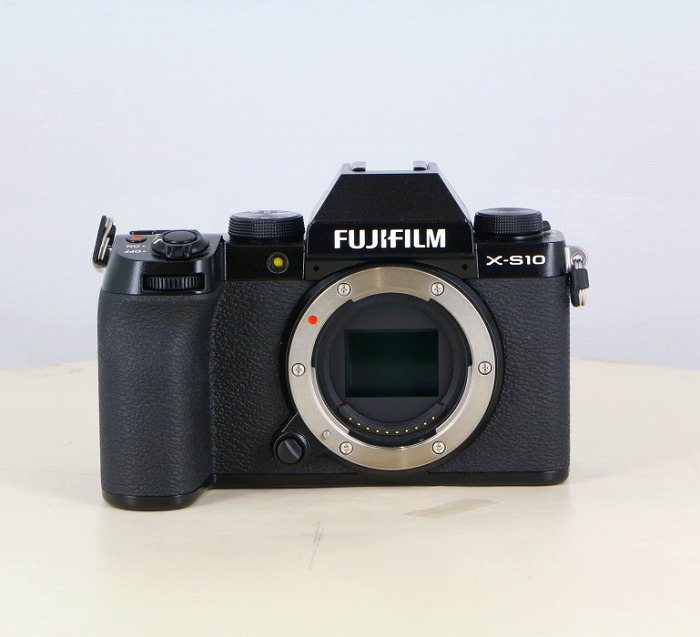 【中古】(フジフイルム) FUJIFILM X-S10 ボディ