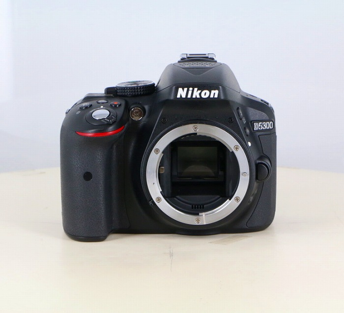 【中古】(ニコン) Nikon D5300 ボディ ブラック
