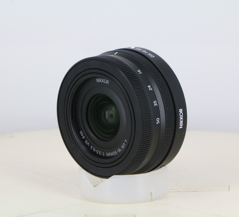 �y���Áz(�j�R��) Nikon Z DX 16-50/3.5-6.3 VR
