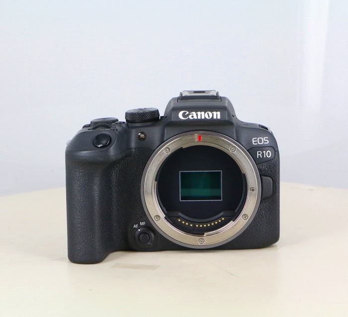 �y���Áz(�L���m��) Canon EOS R10 �{�f�B