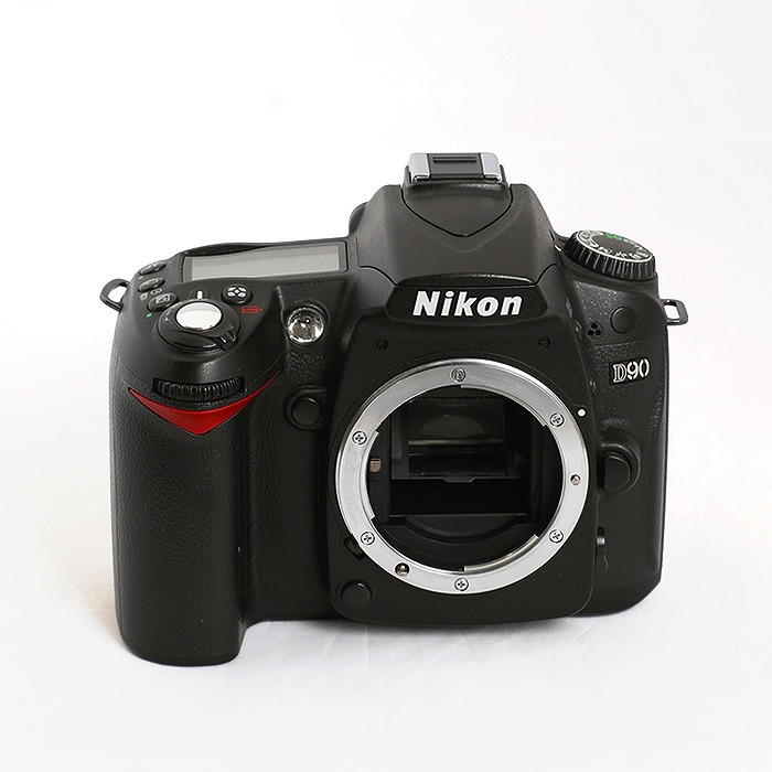 yÁz(jR) Nikon D90 {fB