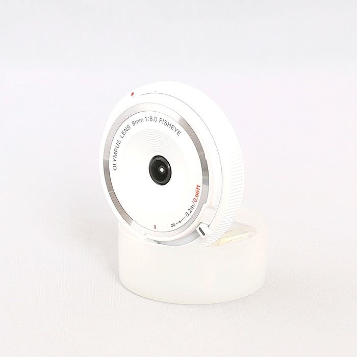 【中古】(オリンパス) OLYMPUS 9/8 フィッシュアイ BCL-0980 WHT ボディキャップレンズ