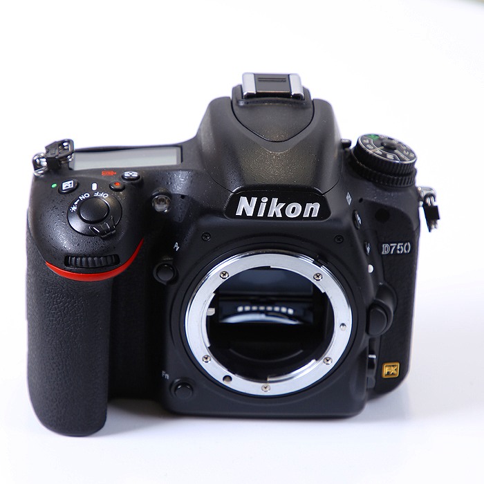 【中古】(ニコン) Nikon D750 ボデイ
