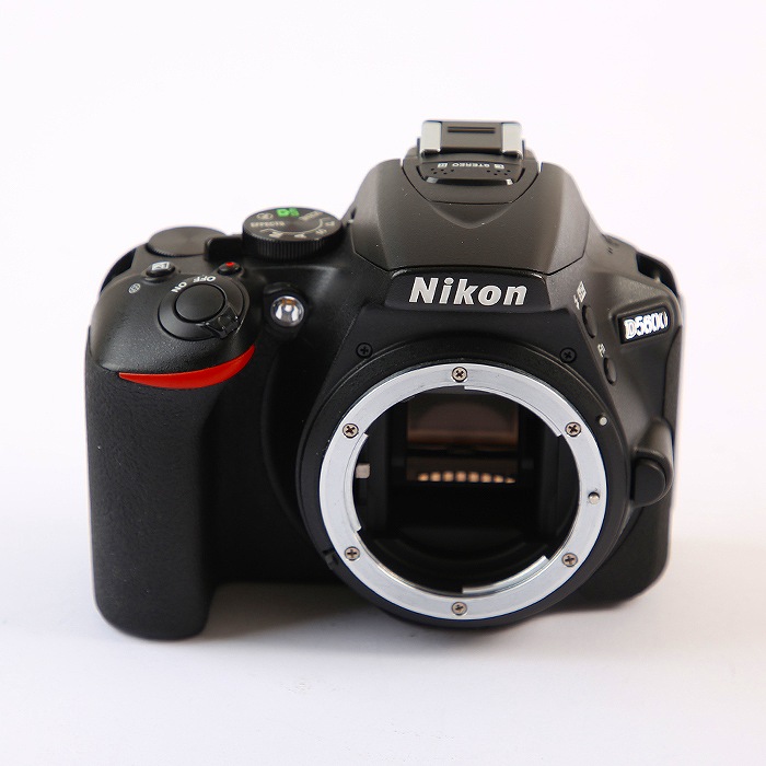 �y���Áz(�j�R��) Nikon �j�R�� D5600 �{�f�C